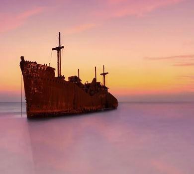 เรือกรีก และเรื่องราวชีวิตที่น่าสนใจของมัน