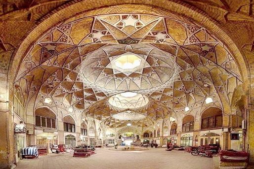 หลังคาทรงโค้งขนาดใหญ่