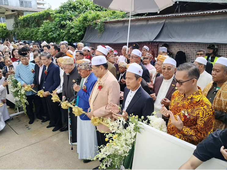 ไอแบงก์ ร่วมพิธีเปิดอาคารส่วนต่อขยายมัสยิดดารุ๊ลมุห์ซีนีน จุฬาราชมนตรี เป็นประธานในพิธี